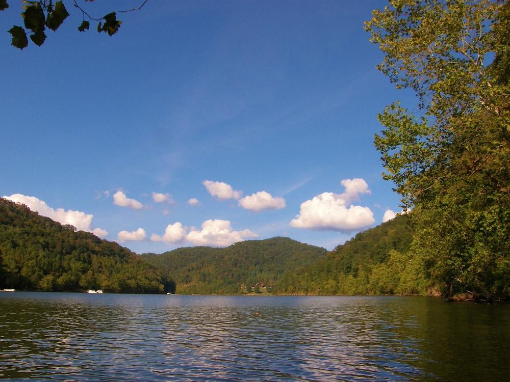 Buckhorn Lake State Resort Park photo 8