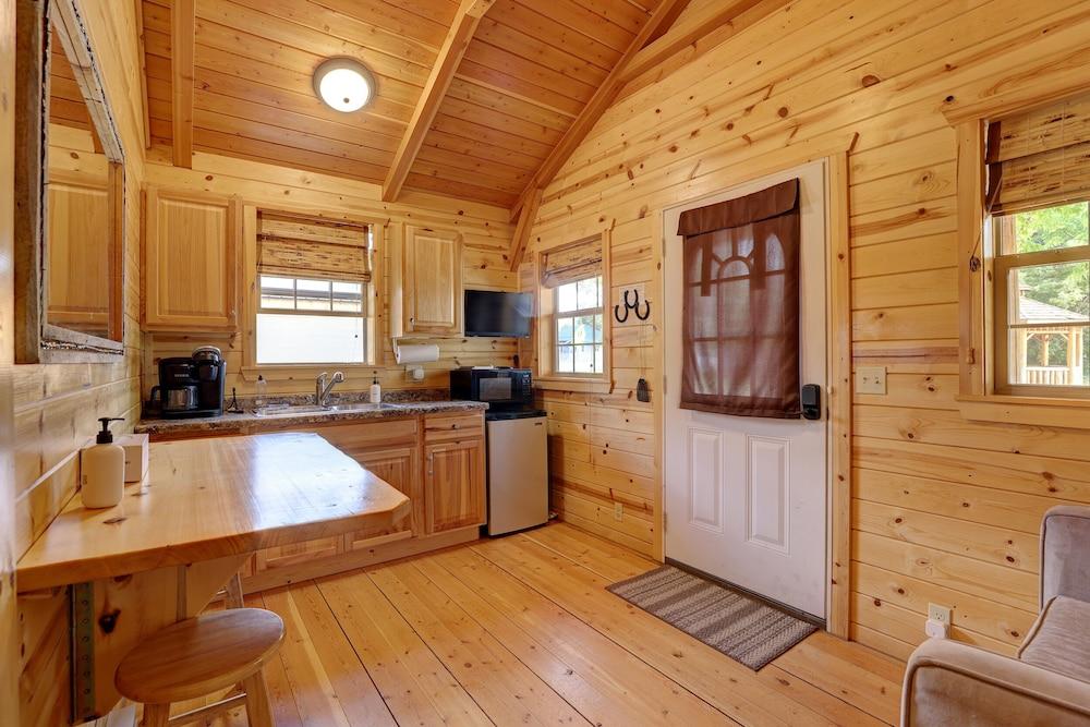 Rustic Ridge Cabins, Charming Retreat (3 Options!) photo 24
