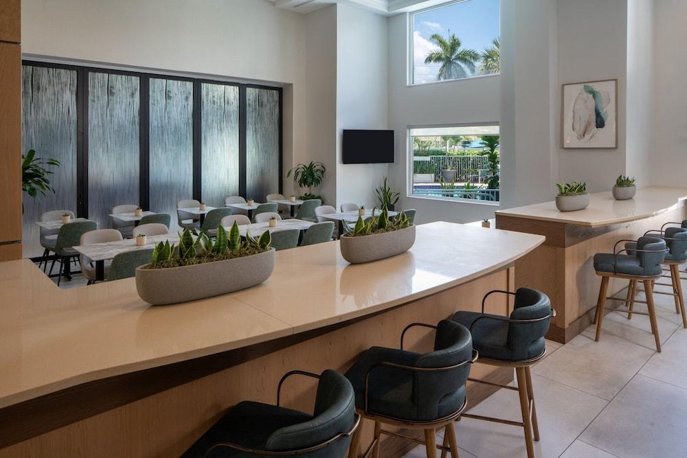 SpringHill Suites Marriott Ft Lauderdale Airport/Cruise Port photo 16