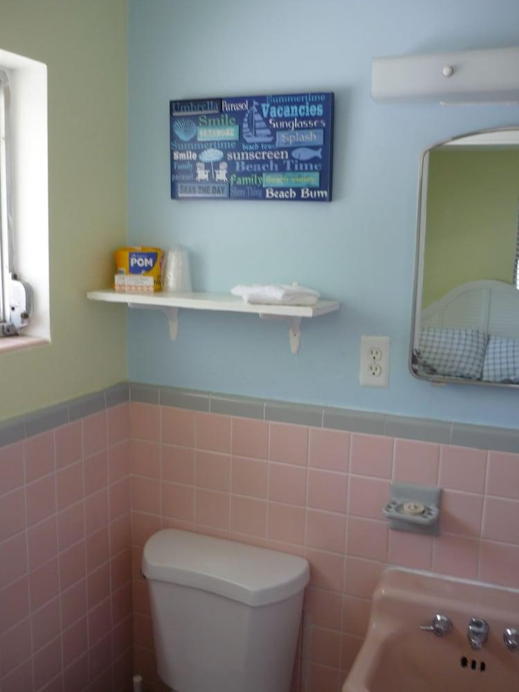 Palm Court Motel photo 24