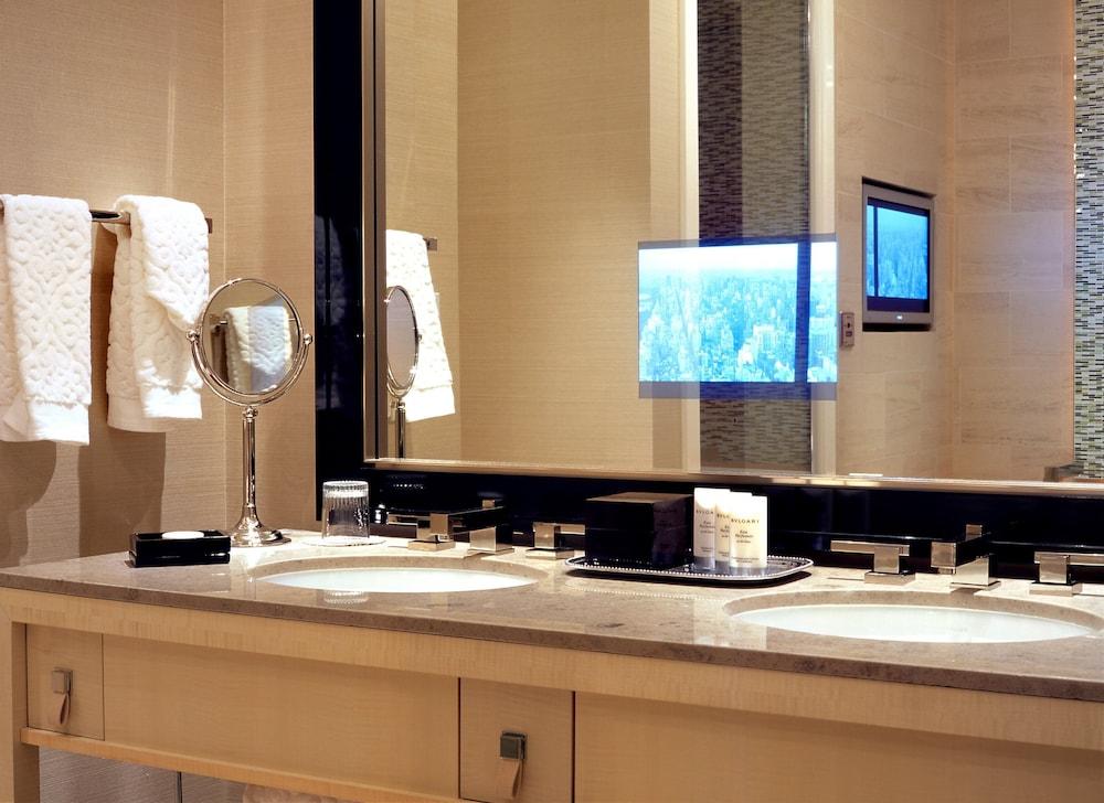The SKYLOFTS at MGM Grand photo 44