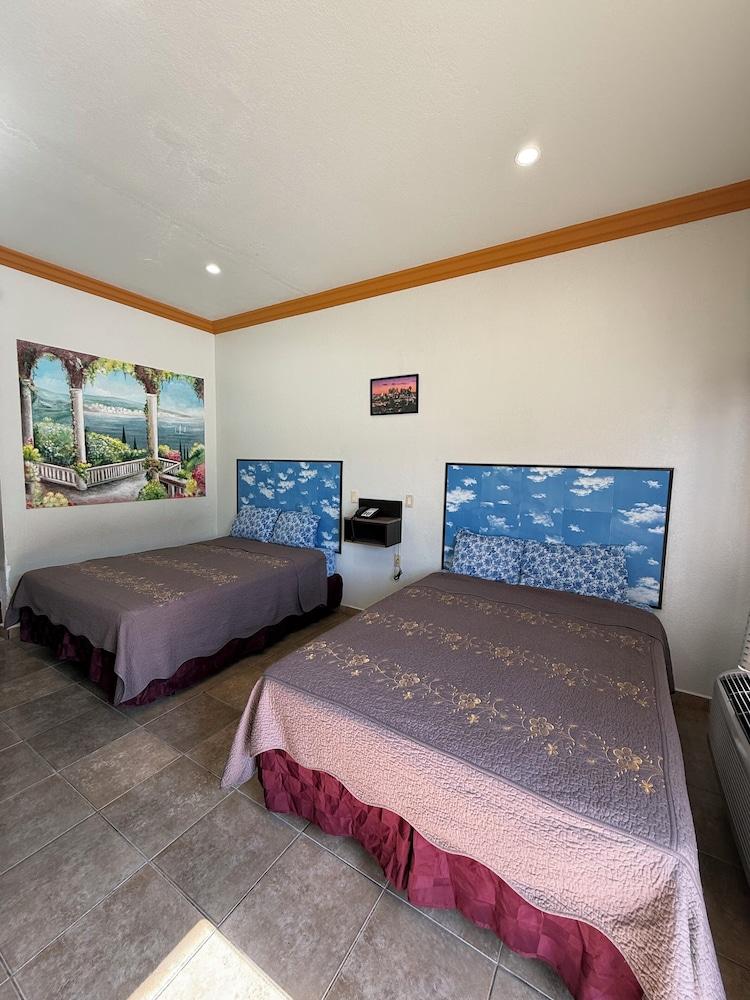 Dream Inn photo 11