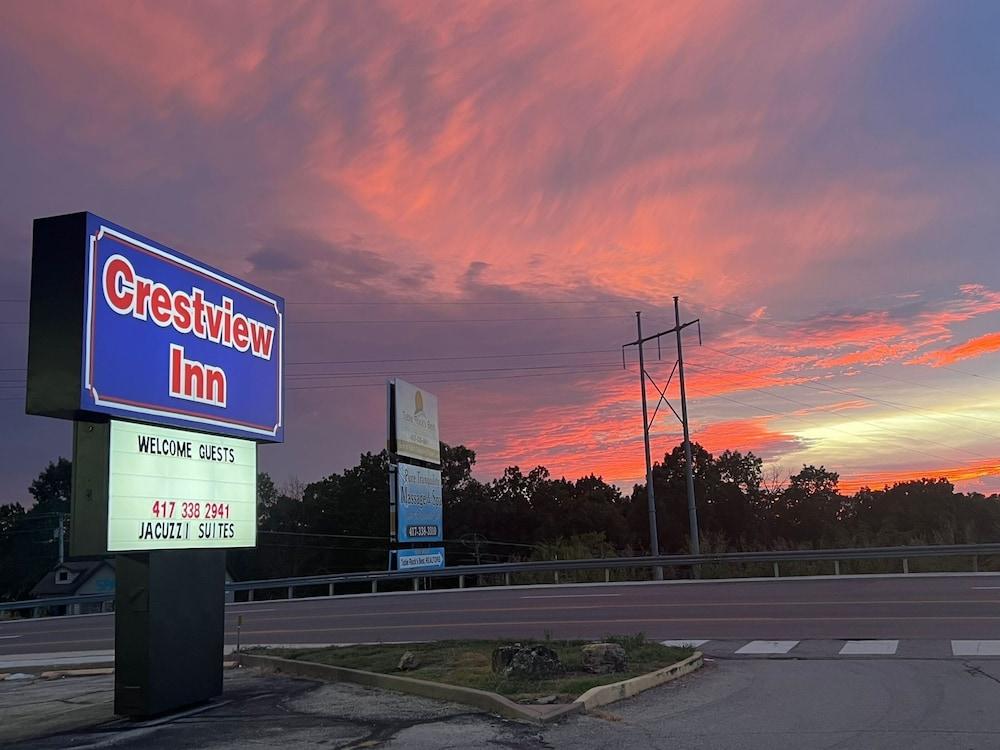 Crestview Inn photo 42