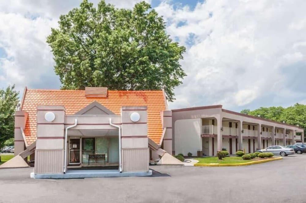 Motel 6 Lawrenceville, NJ photo 30