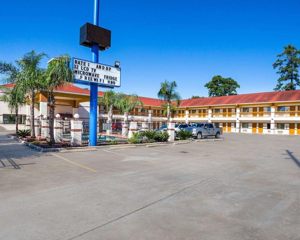 Rodeway Inn & Suites Humble IAH photo 27