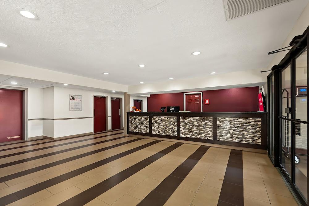Red Roof Inn Martinsburg photo 18