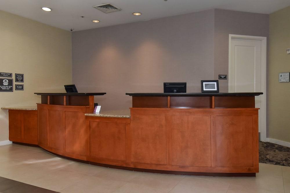 Residence Inn Marriott Concord photo 2