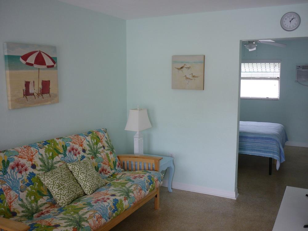 Palm Court Motel photo 6