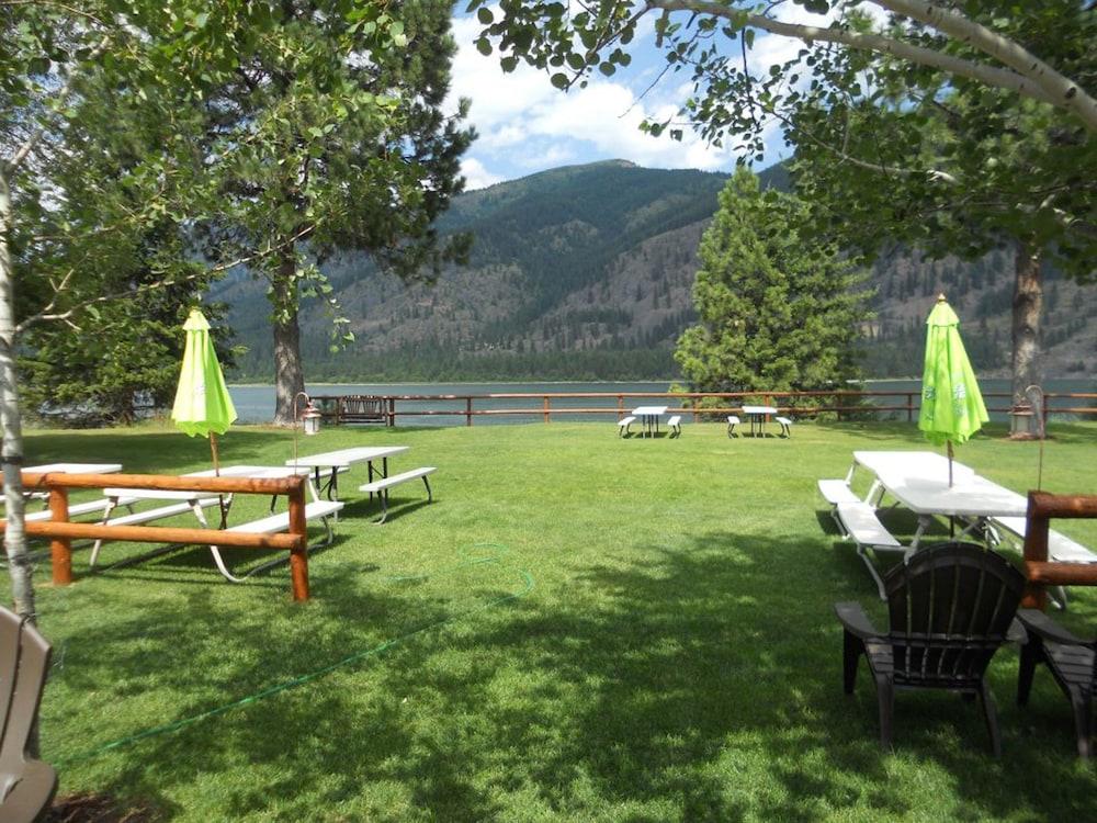 Lakeside Resort and Motel photo 58