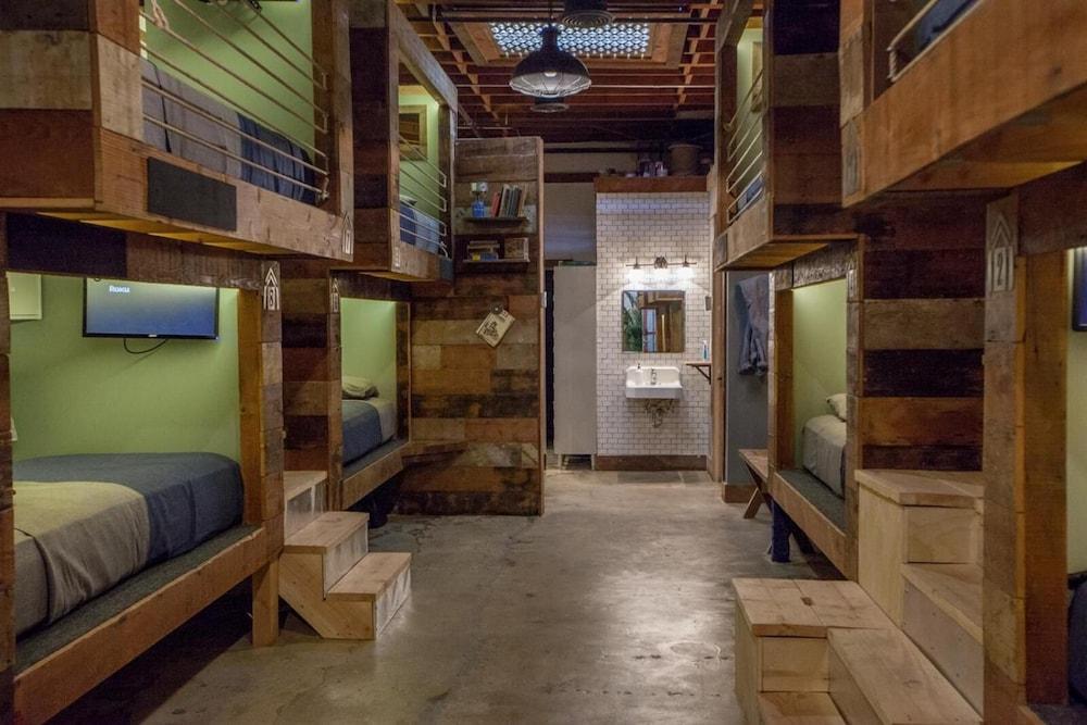 PodShare Los Feliz - Hostel photo 34
