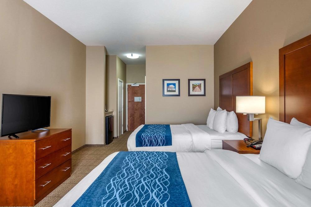 Comfort Inn South Chesterfield - Colonial Heights photo 18