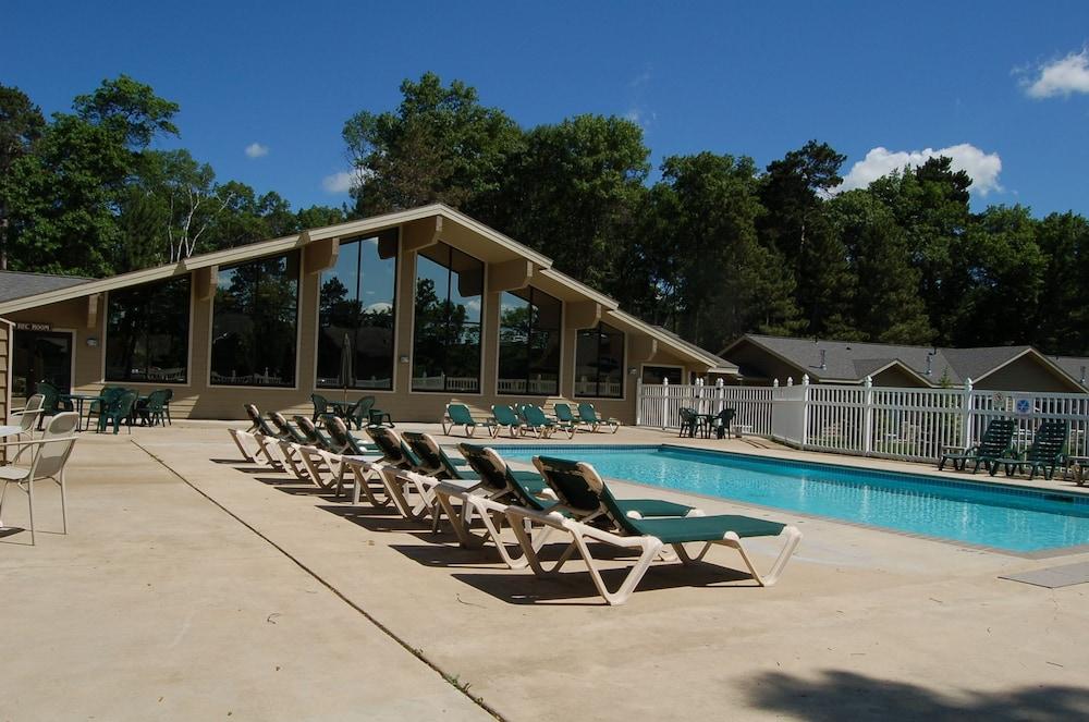 Kavanaugh's Sylvan Lake Resort photo 31
