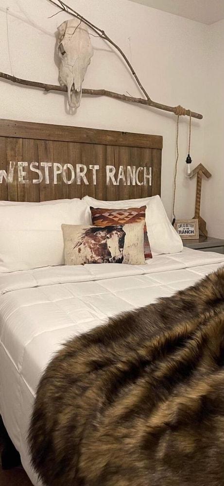 Westport Inn photo 9