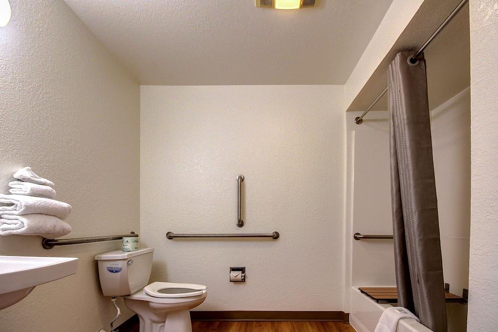 Motel 6 King Of Prussia, PA - Philadelphia photo 25
