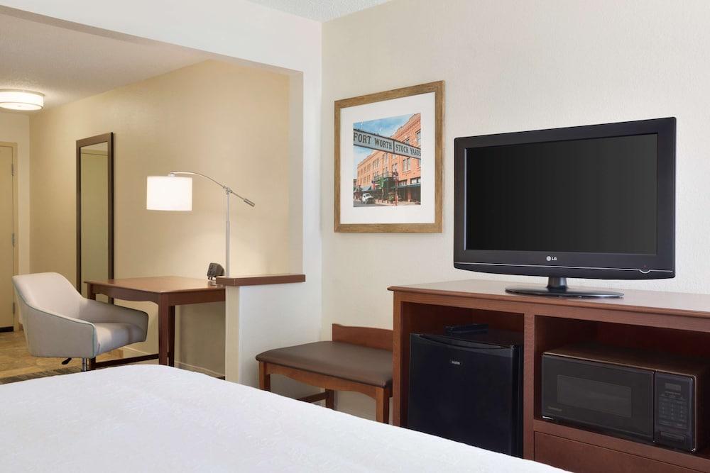 Hampton Inn Fort Worth Southwest Cityview photo 12