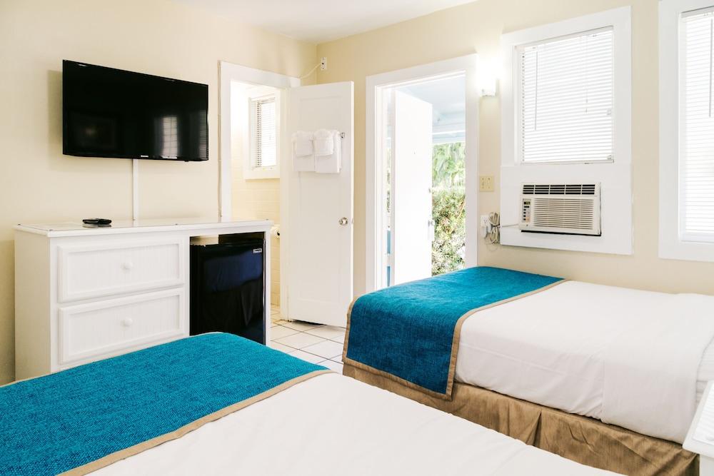 Seashell Motel photo 23