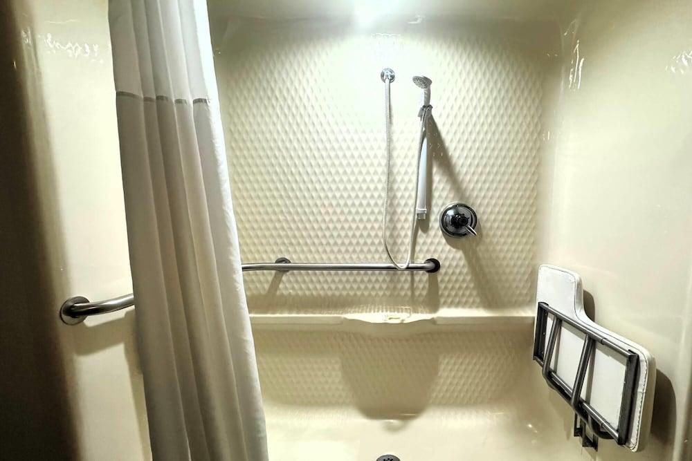 Travelodge by Wyndham Flowood/Jackson/Airport North photo 75