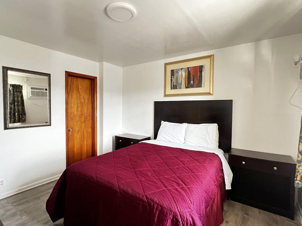 Family Inn photo 10