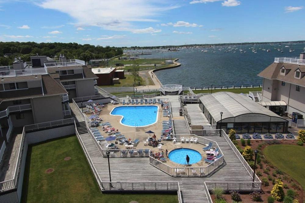 Wellington Resort photo 1