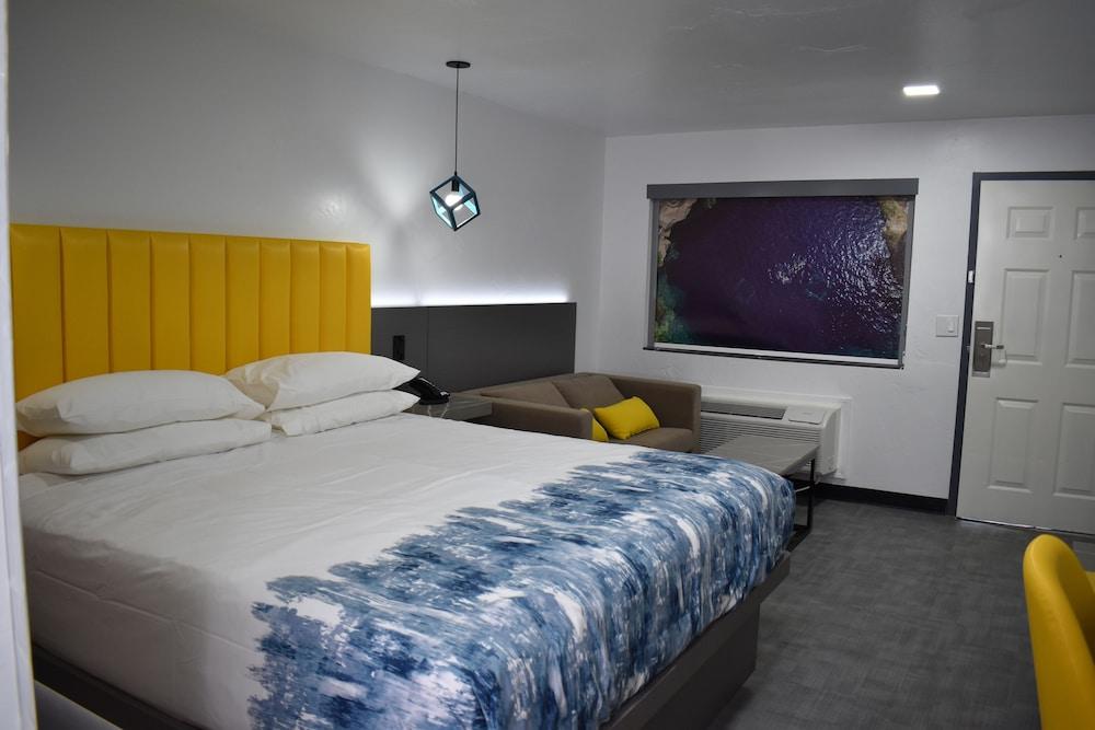 Hotel Blue 66, BW Signature Collection photo 12