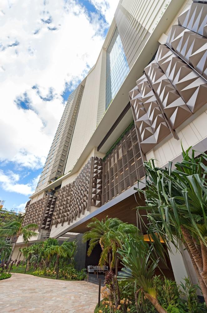 Real Select at the Ritz Carlton Residences, Waikiki Beach photo 89