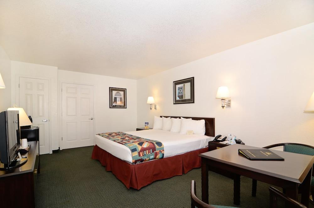 Best Western Colorado River Inn photo 9