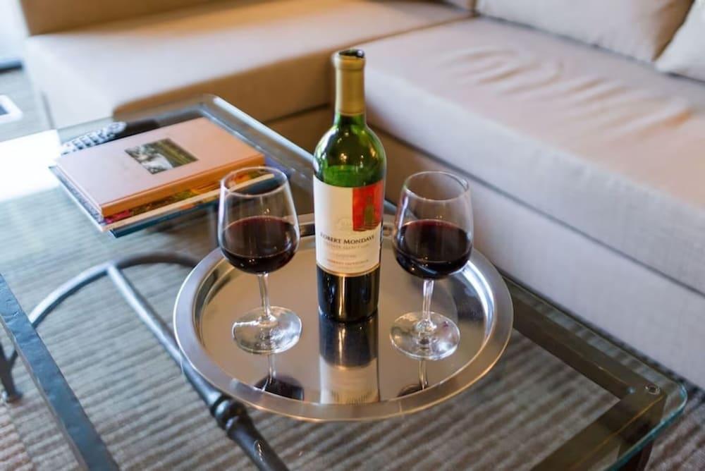The Napa Residences photo 87