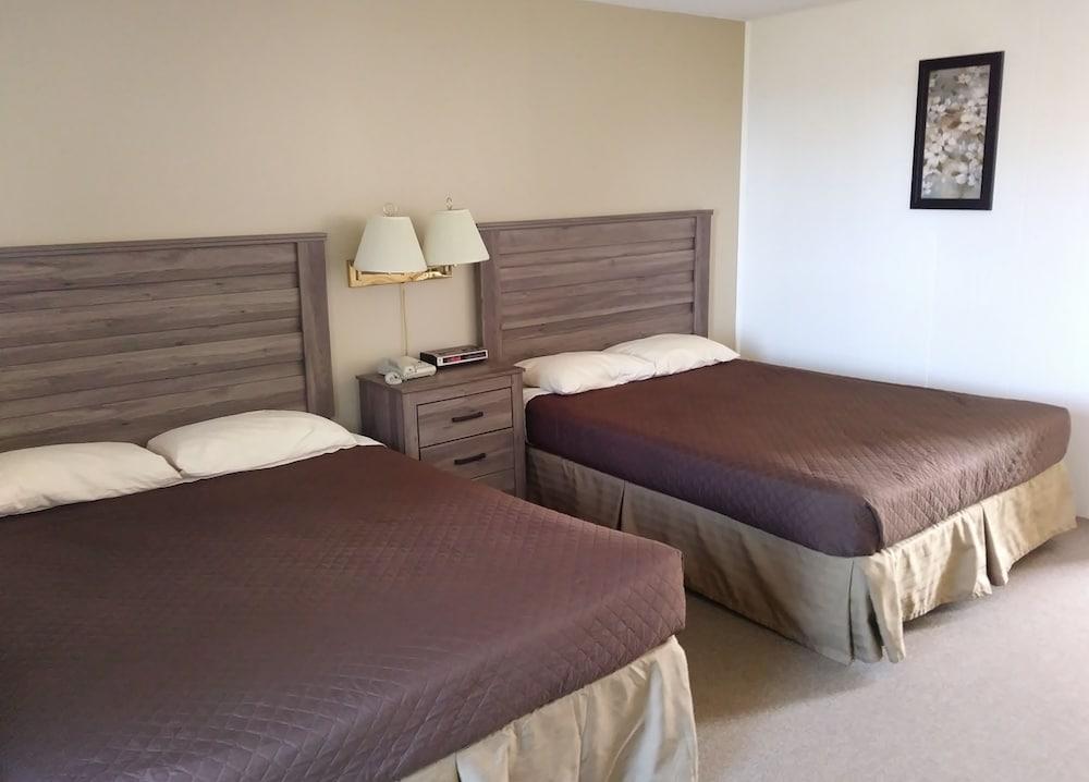 Driftwood Motel photo 4