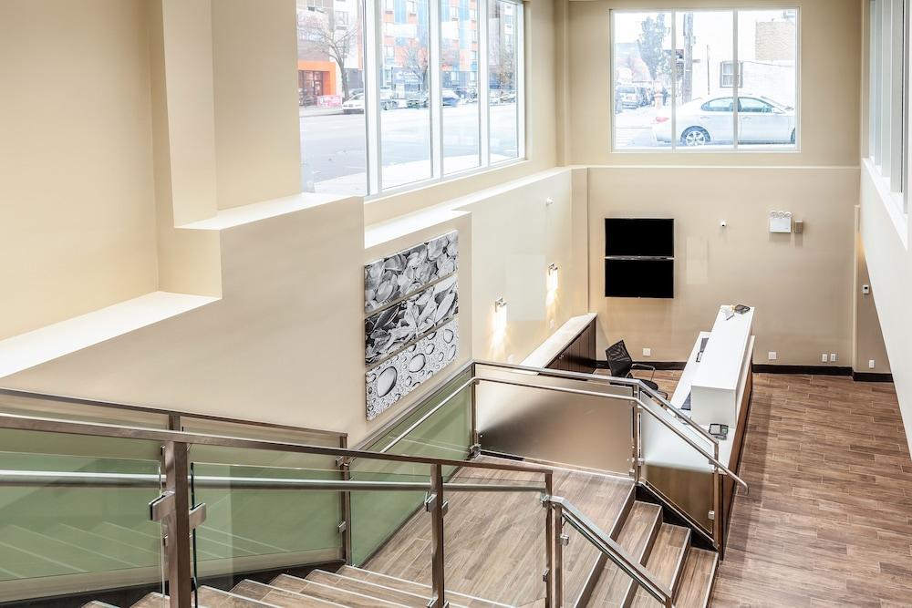 Van Wyck Hotel & Suites Near JFK Airport photo 5