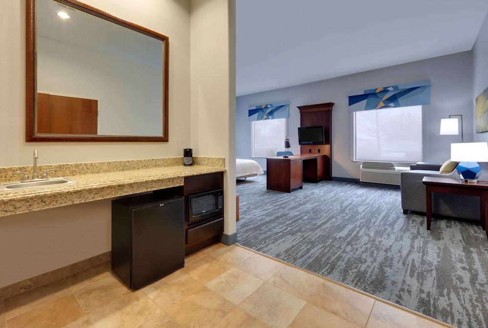 Hampton Inn & Suites Dallas-Arlington-South photo 4