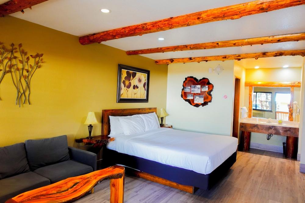 Sleepy Hollow Cabins and Hotel photo 92