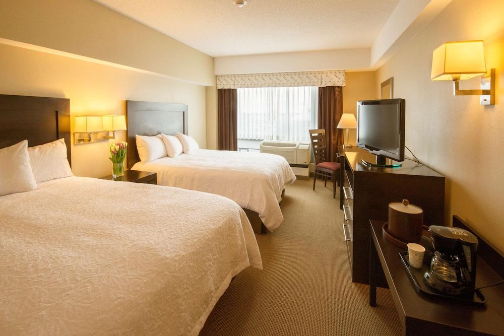Hampton Inn & Suites Boston Crosstown Center photo 5