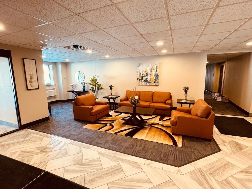 Red Rock Hotel & Suites photo 11