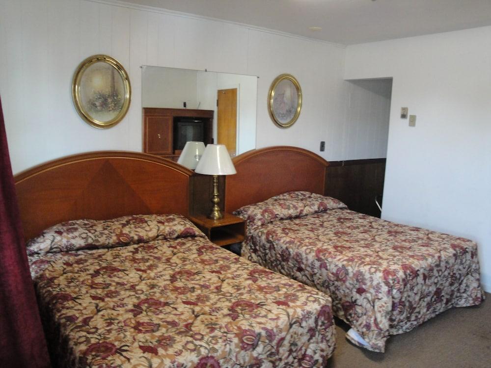 Jade Inn Motel photo 2