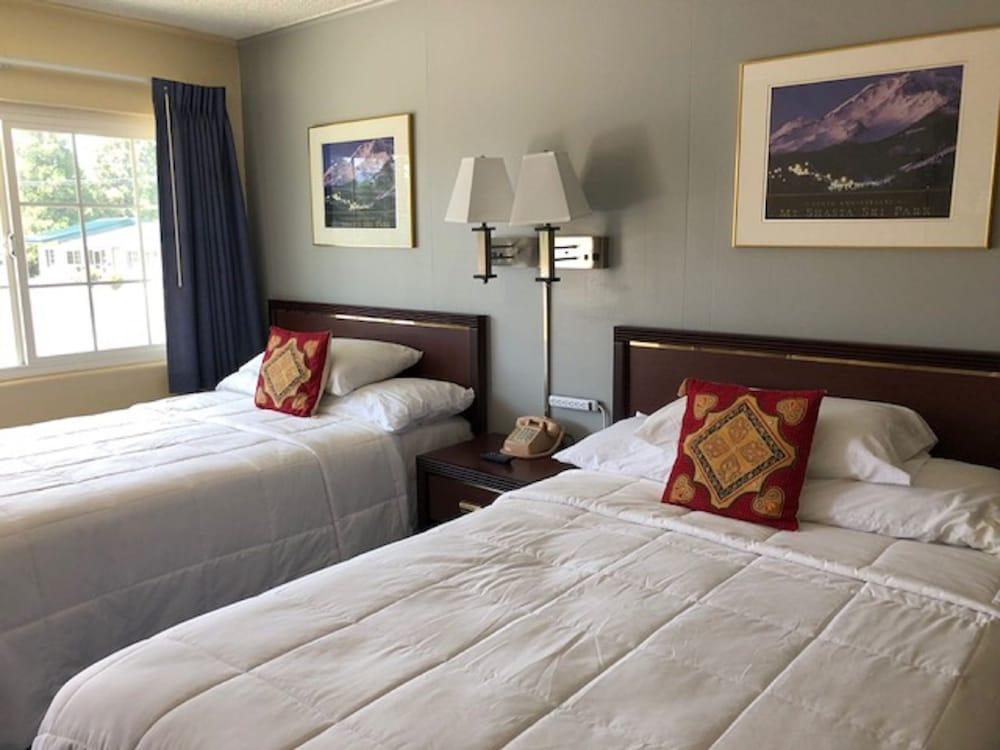 Pine Needles Inn photo 13