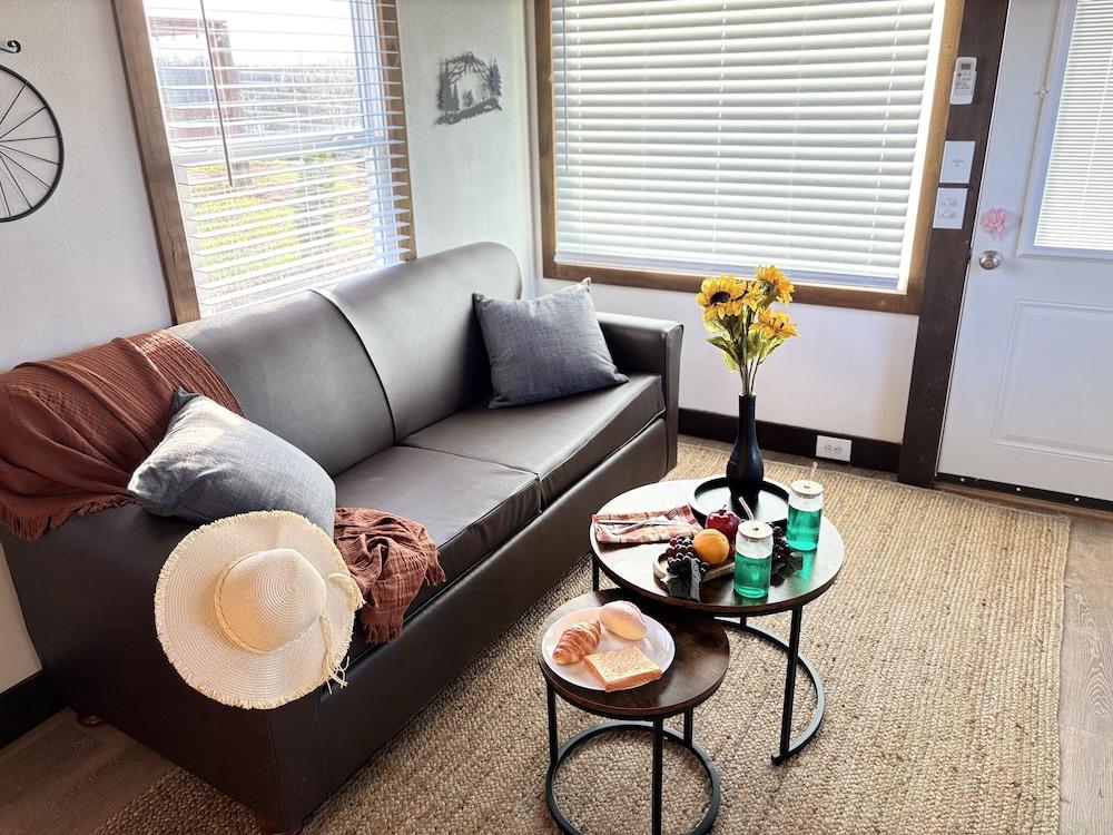 Sojourn Lodging photo 67