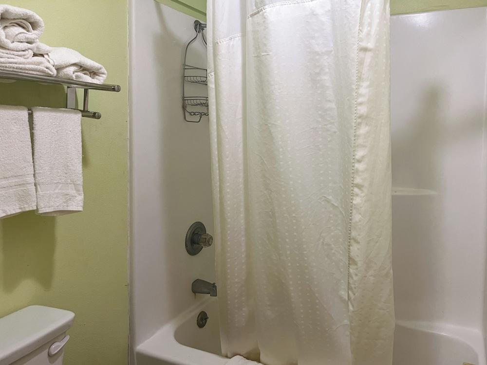 Motel 6 Tulia, TX photo 13