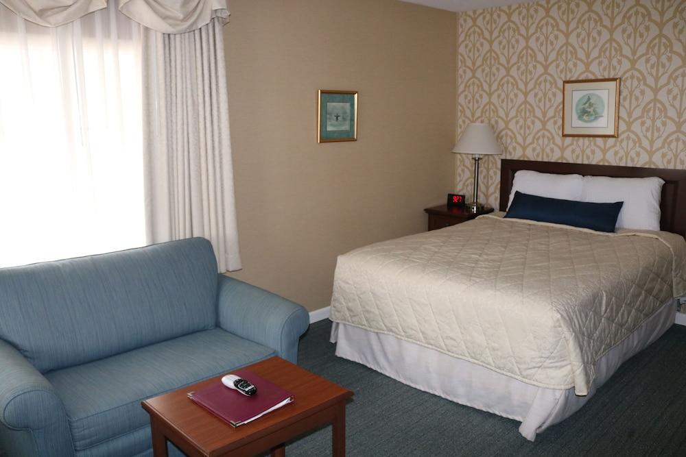 The Village Inn Harrisonburg photo 8