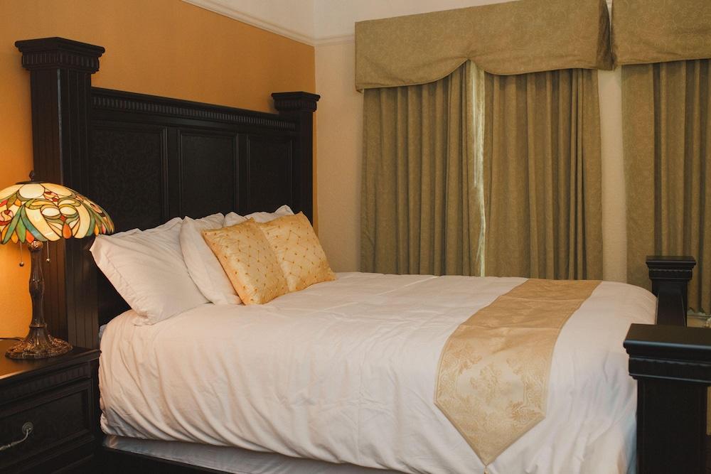 Gilmore Hotel, Trademark Collection by Wyndham photo 11