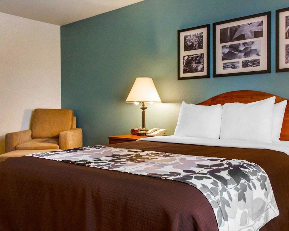 Sleep Inn & Suites Evansville - Casper photo 9