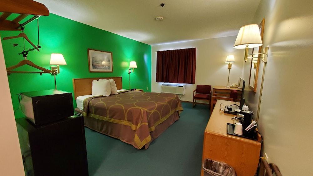St Paul Inn photo 35