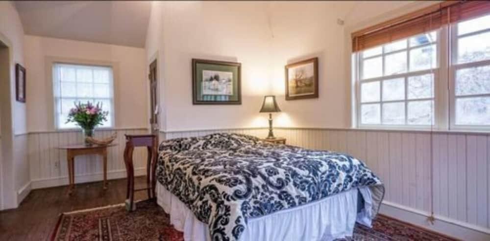 The Buck School Inn photo 18