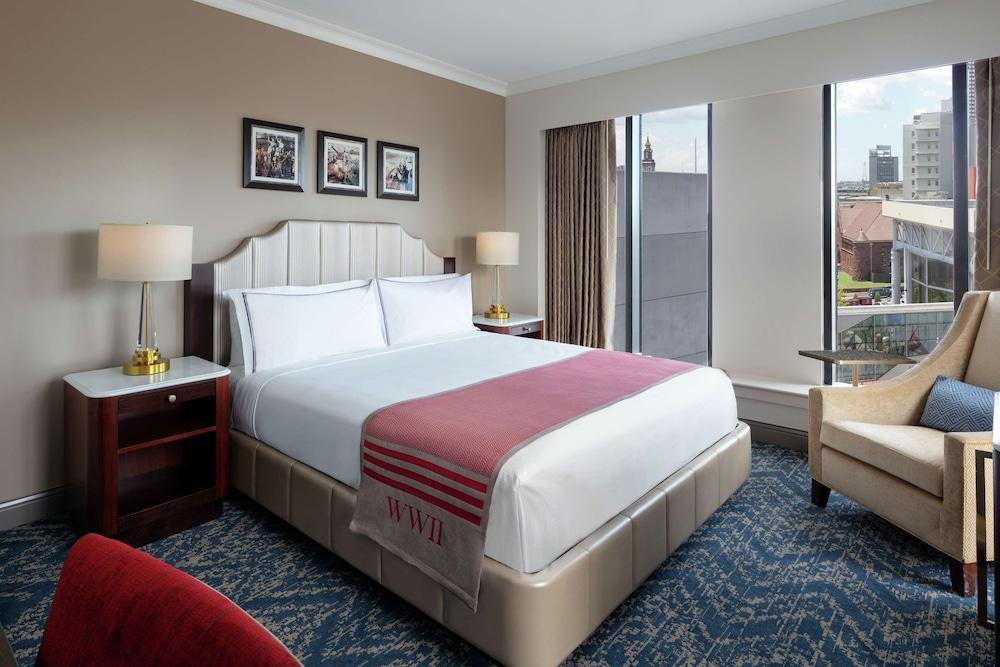 Higgins Hotel, Official Hotel of The National WWII Museum, Curio Collection by Hilton photo 48