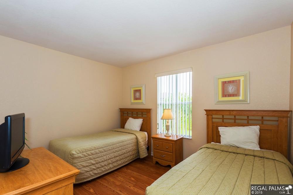 Regal Palms Resort and Spa photo 14