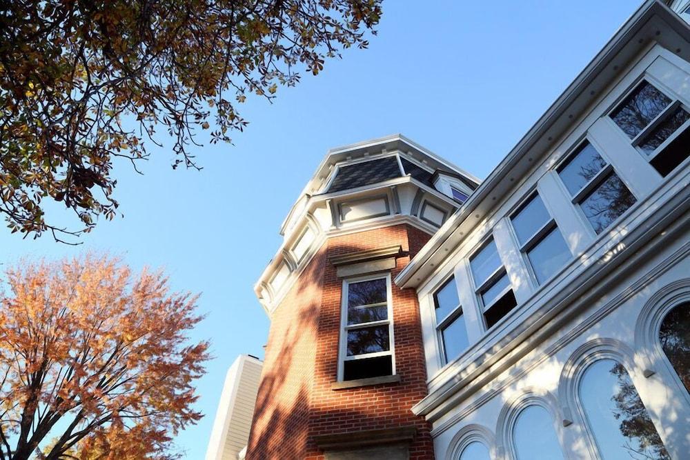 Steele Mansion photo 77