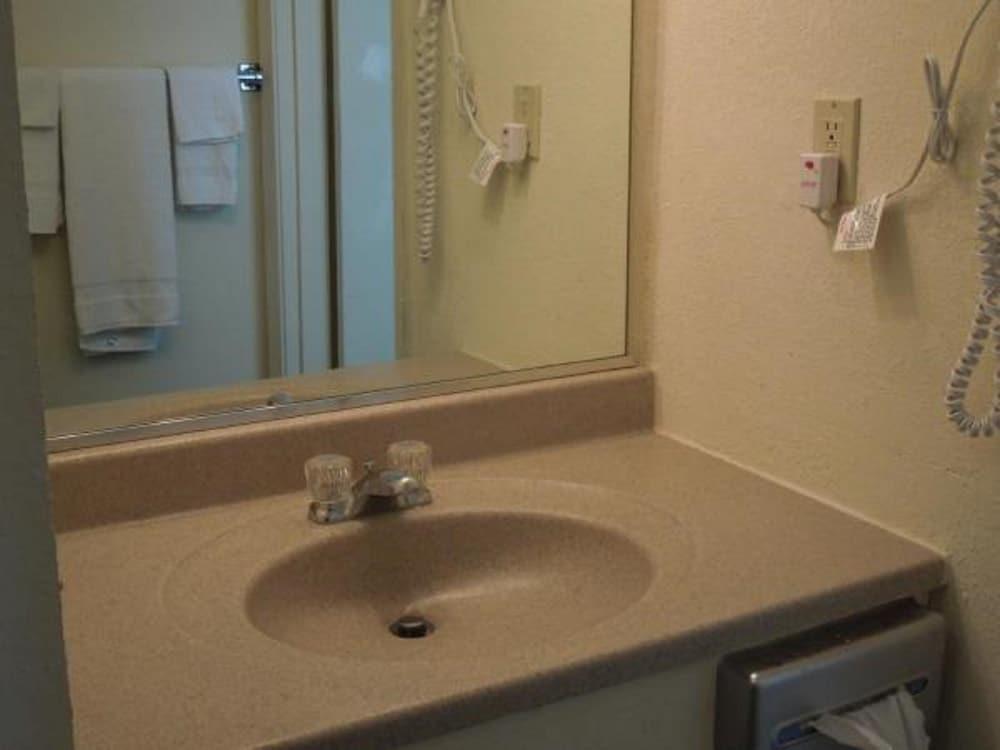 Capt. John Smith Inn photo 19