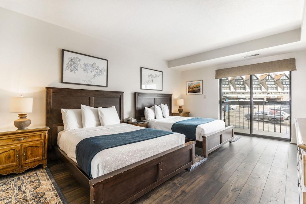 Shadow Ridge by All Seasons Resort Lodging photo 54
