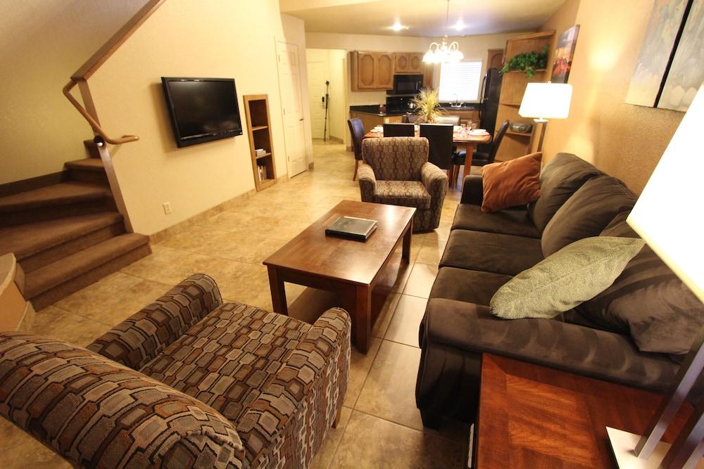 Sedona Springs Resort photo 8