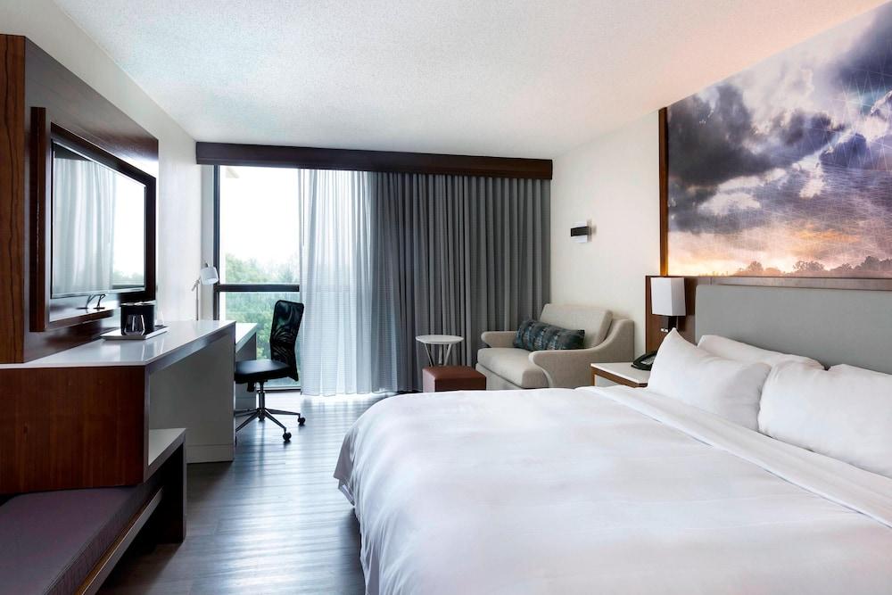 Marriott Greensboro Airport photo 9