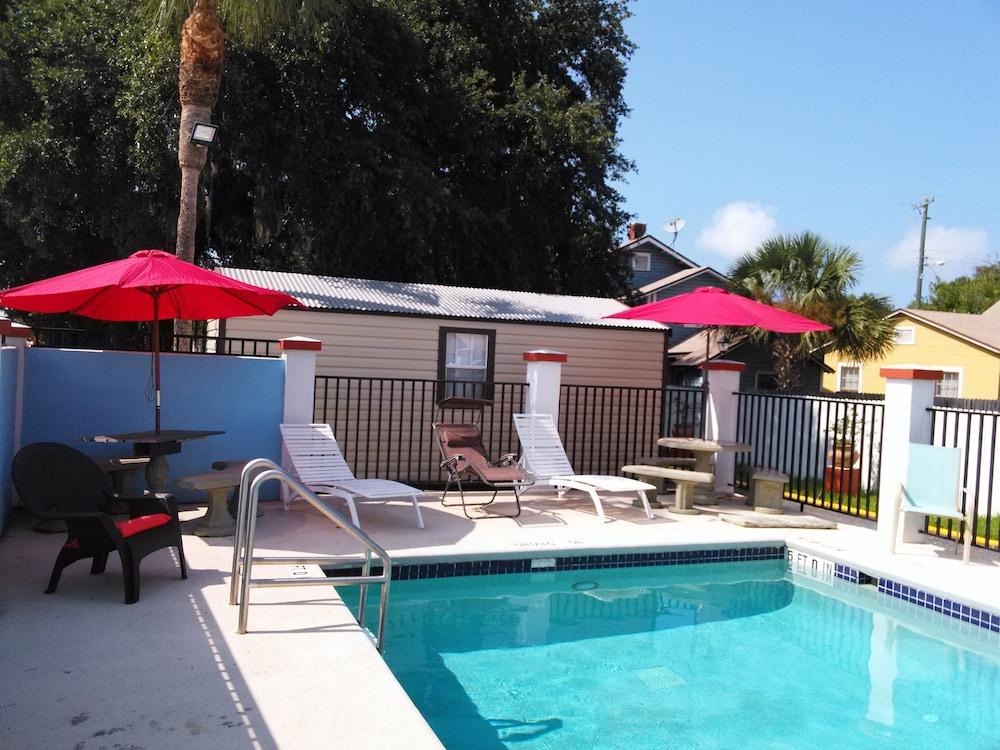 Merida Inn and Suites photo 16